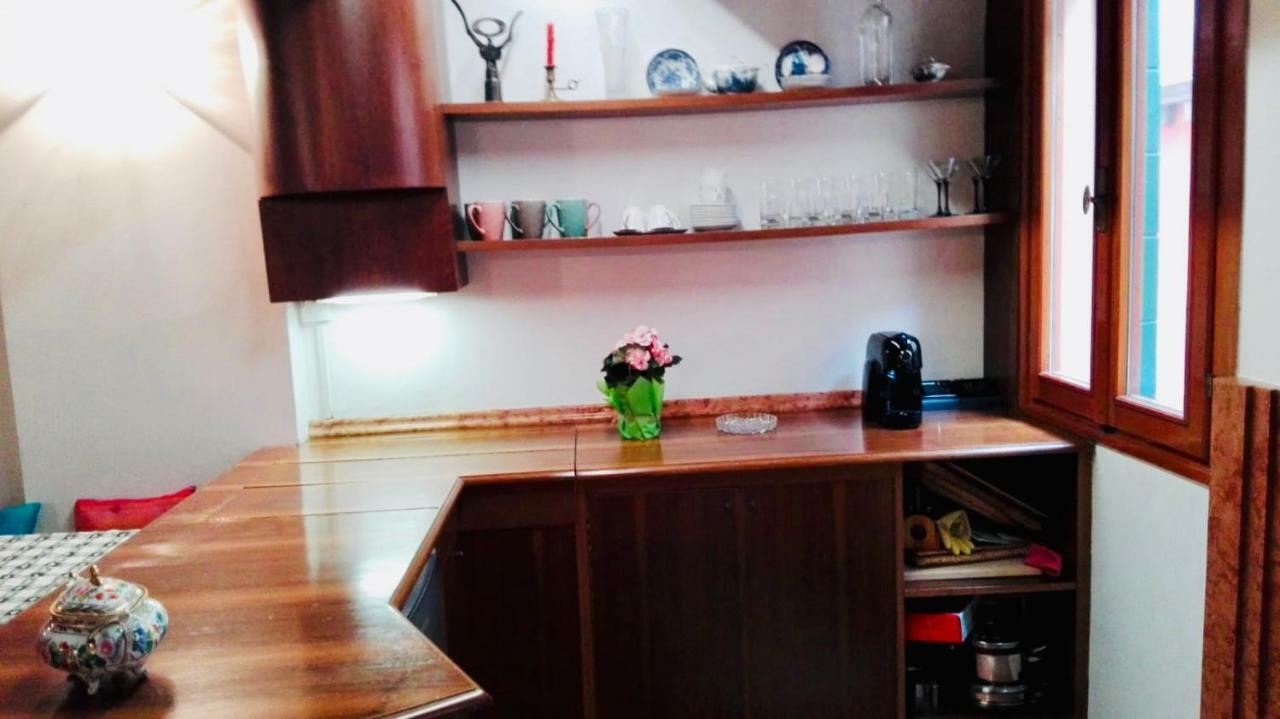 Calle Del Forno Appartement